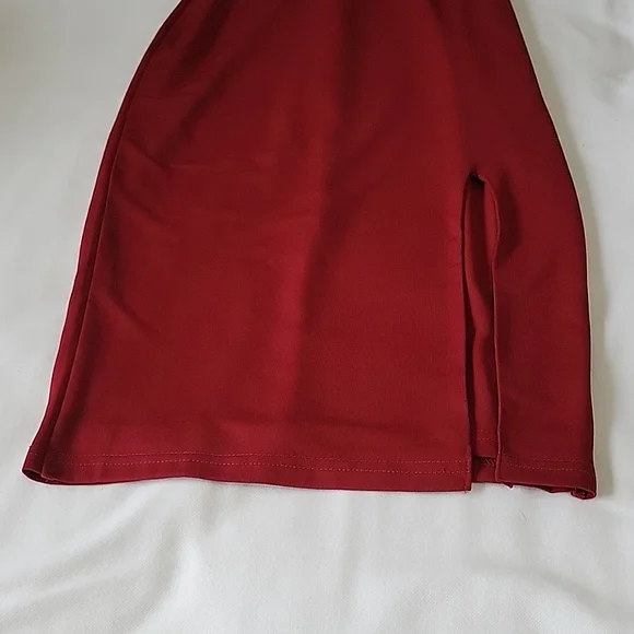 Privy|Burgundy Dress|Size Small| - Picture 14 of 16